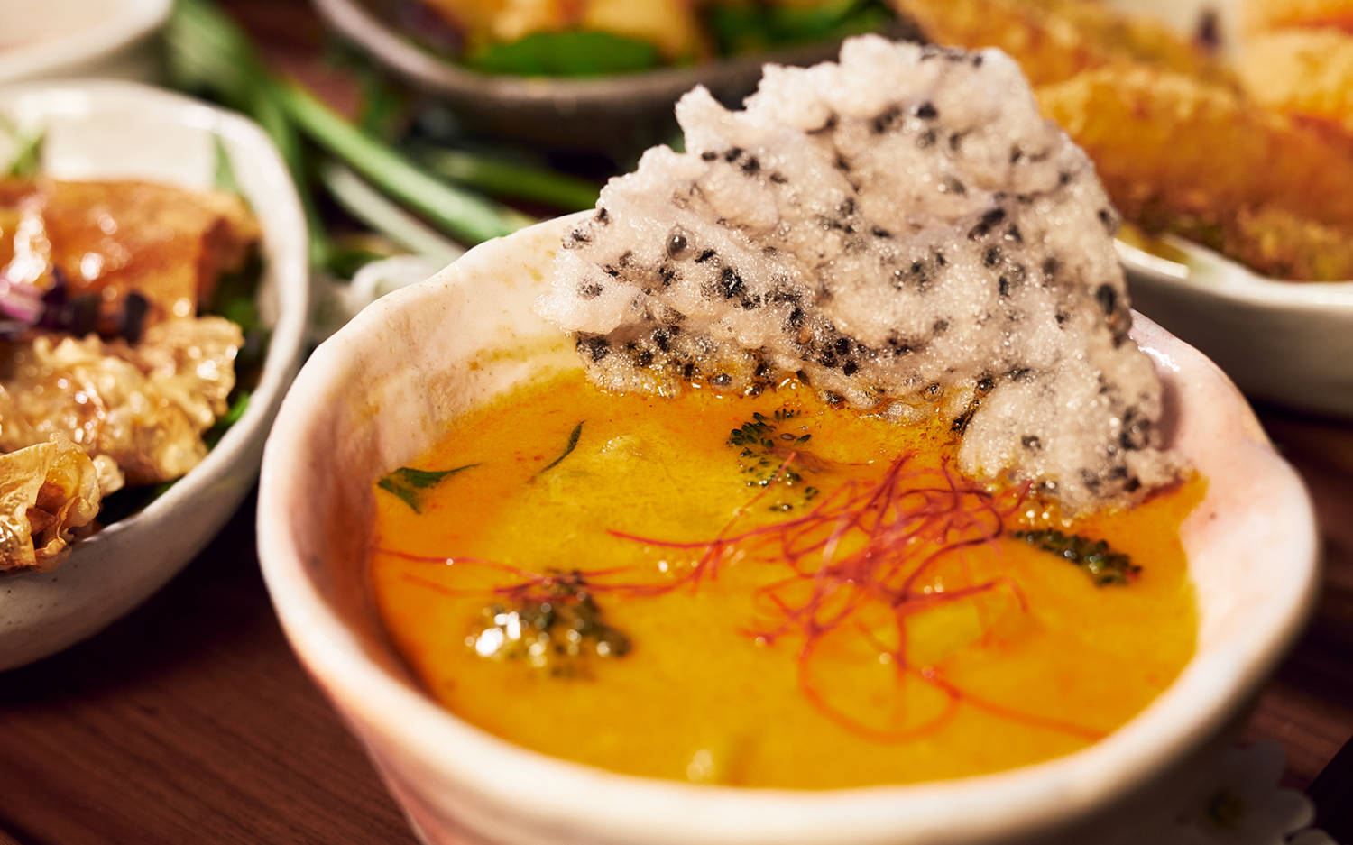 Currys, Phos und Udon-Eintöpfe: Vegane Vielfalt im Citta Vegan House / ©Marc Sill