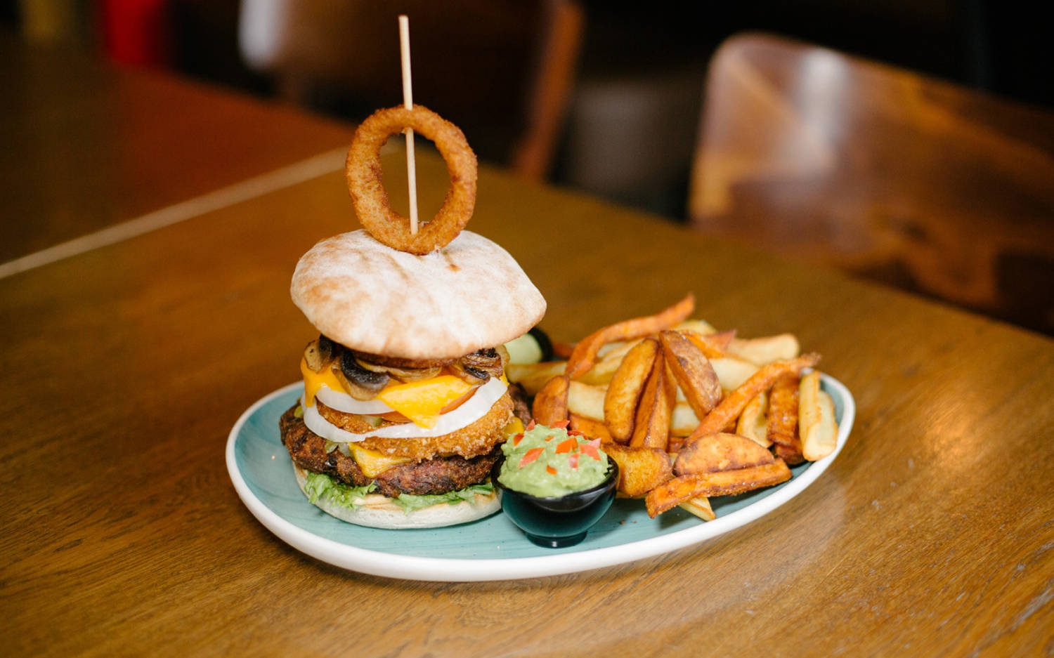 Das Apple & Eve in der Sternschanze serviert vegane Burger und mehr / ©David Strüning