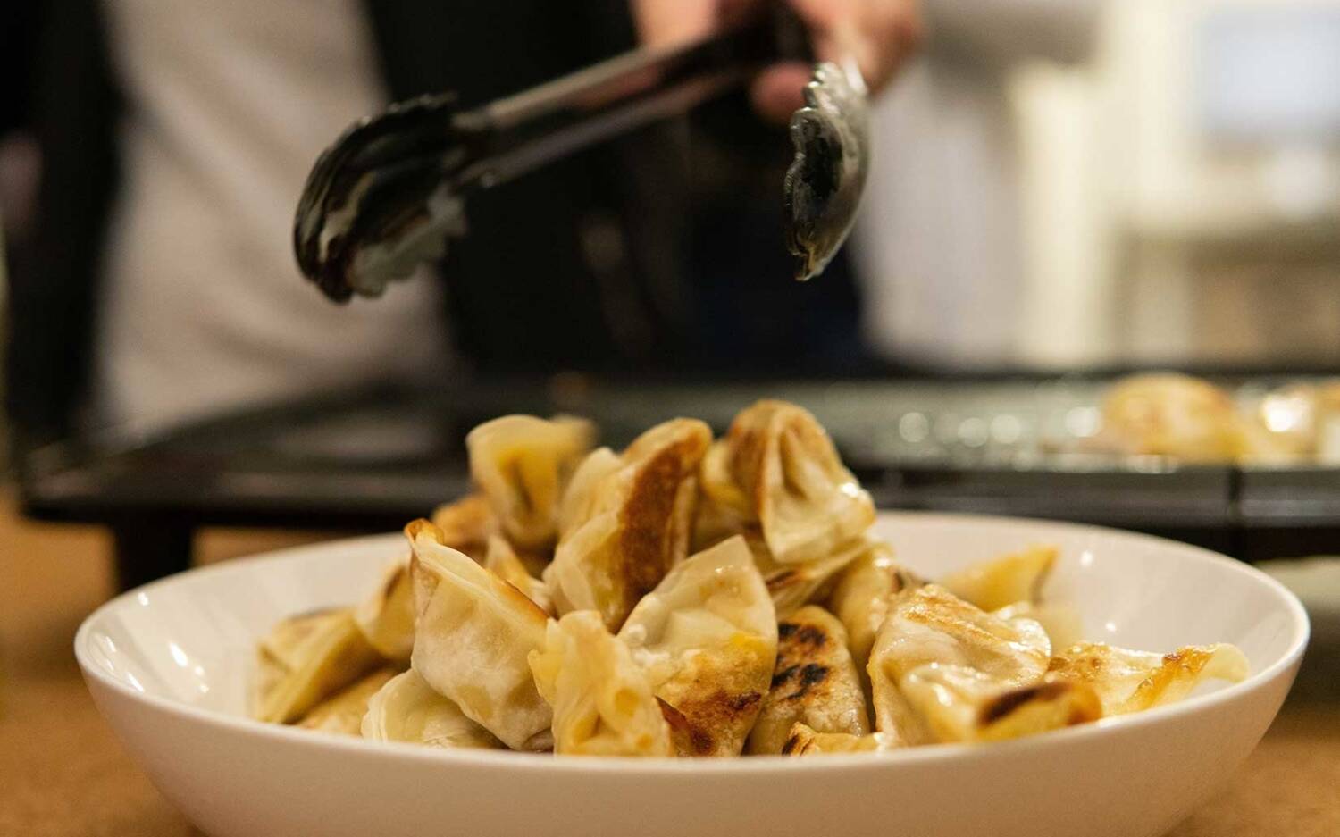 Die Pierogi werden im Pani Smak mit Fleisch, Gemüse oder süßen Füllung gereicht / ©Unsplash/Jessica Tan