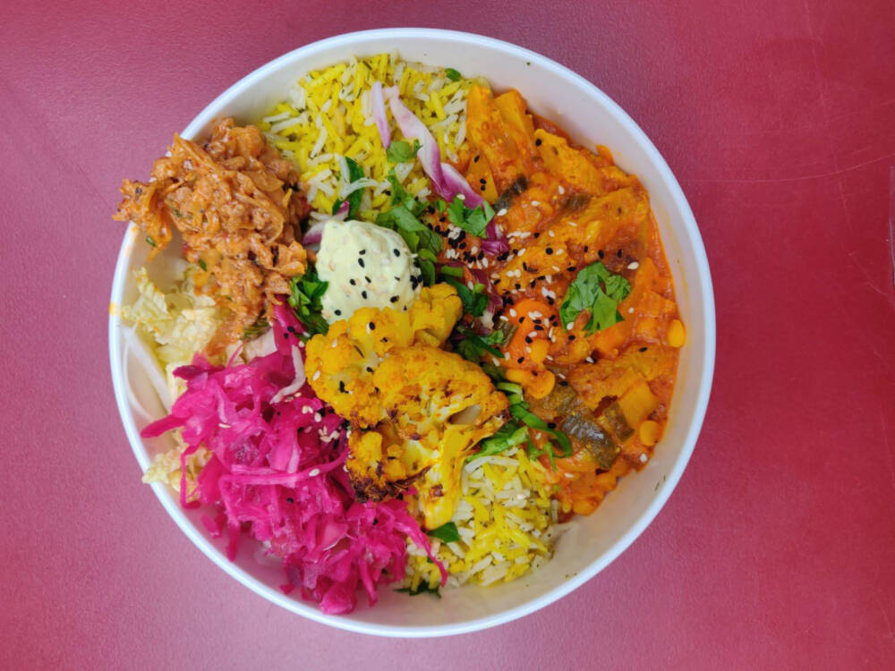 Quitschbunt und super lecker: Bowl im Tamarind / ©Tamarind 