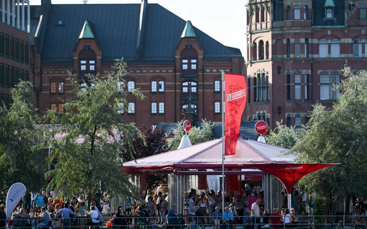 Das Duckstein Festival findet zwischen HafenCity und Speicherstadt statt / ©Thomas Panzau