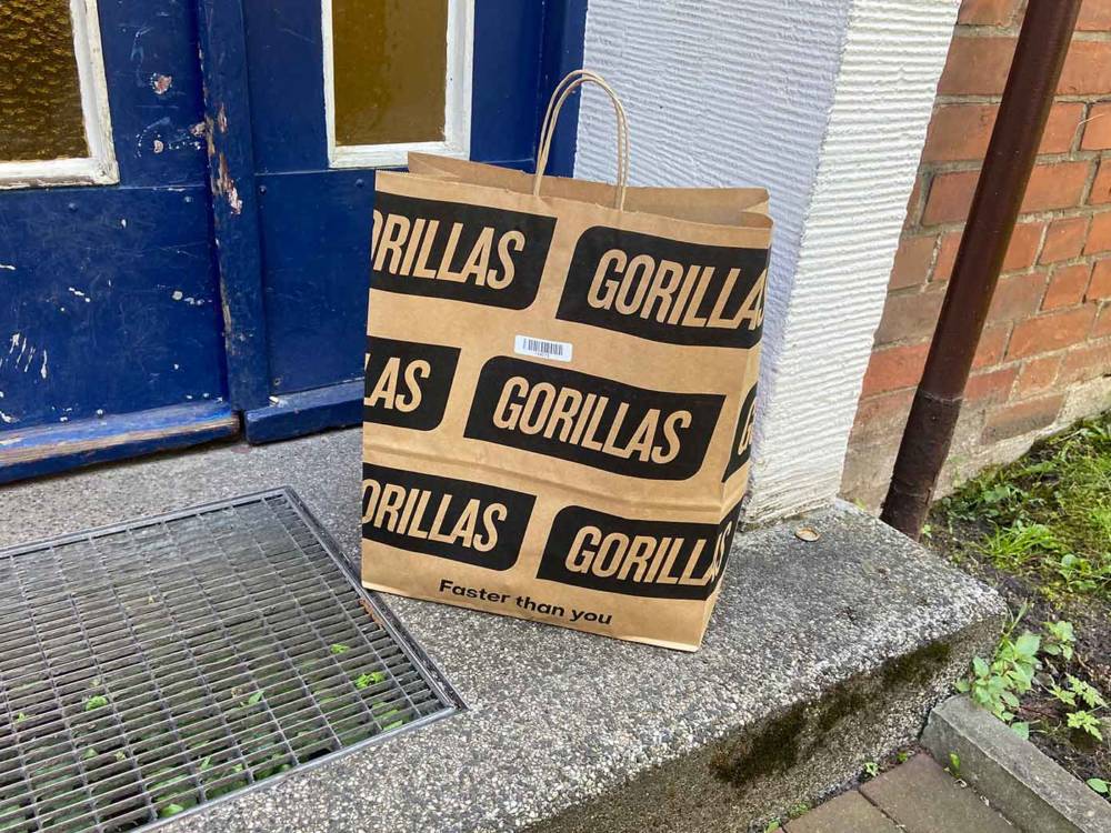 Gorillas liefert Lebensmittel in wenigen Minuten direkt an die Haustür / ©Johanna Zobel