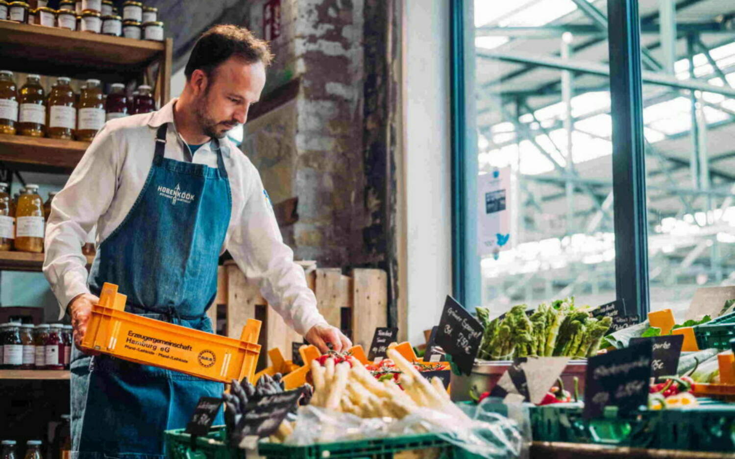 Markthalle und Restaurant in einem: In der Hobenköök findet man Produkte lokaler Erzeuger / ©Lichtbildstudio