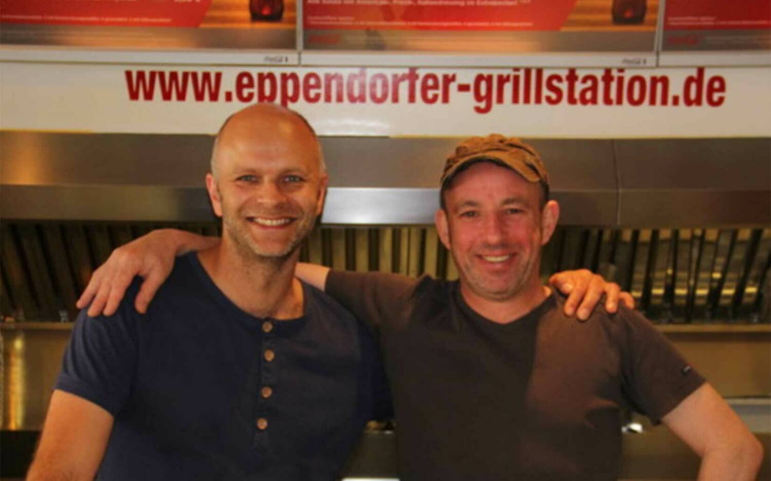 Oliver Kammerer (l.) von der Eppendorfer Grill-Station / ©Eppendorfer Grillstation