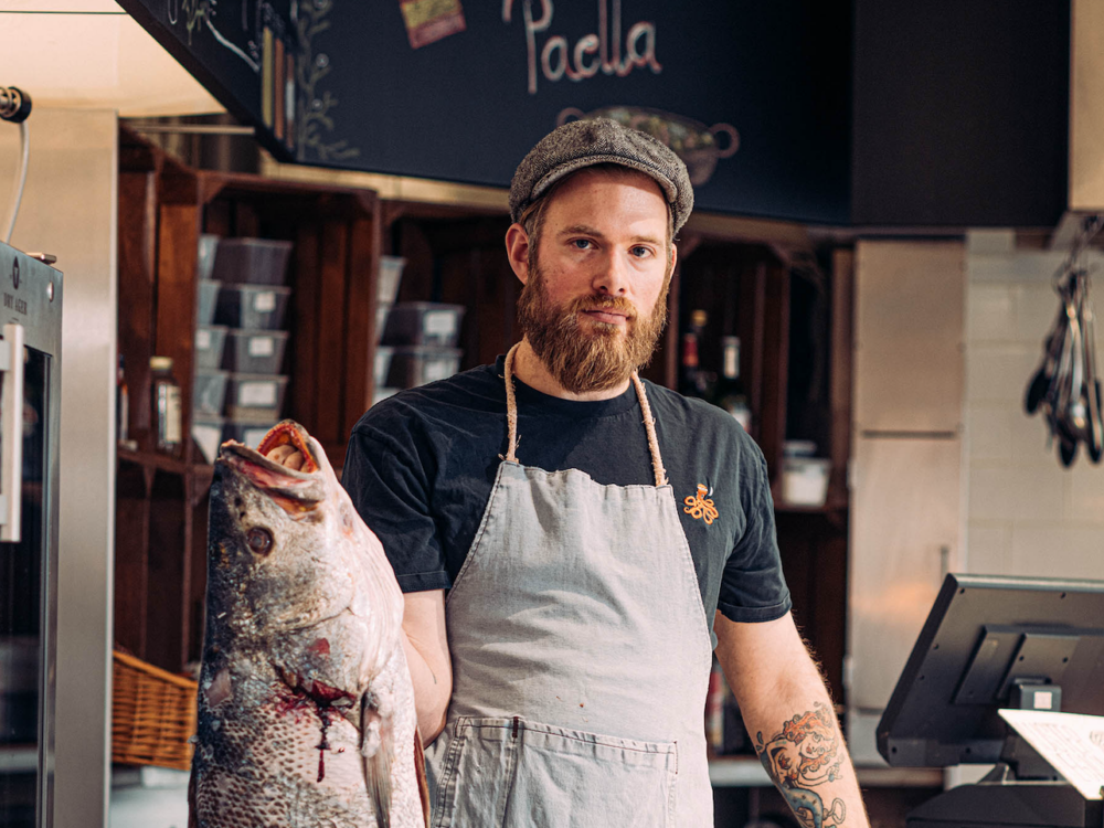 Sebastian Baier weiß, welche Fische man mit gutem Gewissen essen darf / ©Fischfeinkost Baier 