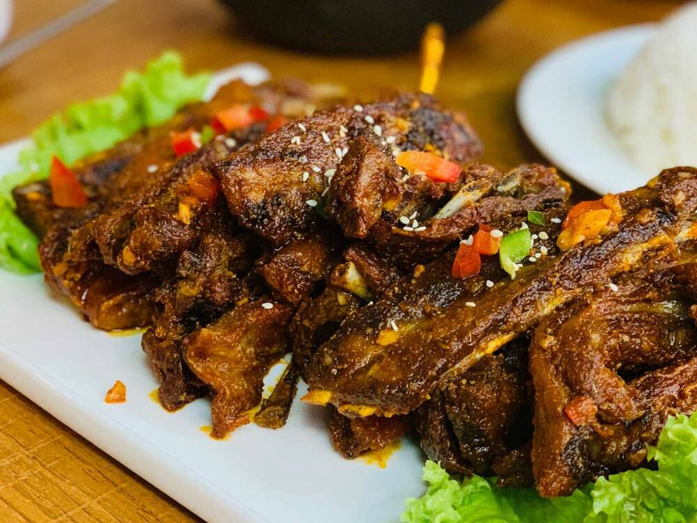 Ein kulinarisches Highlight in Niendorf: das griechische Restaurant Alexandros / ©Unsplash/Faisal M