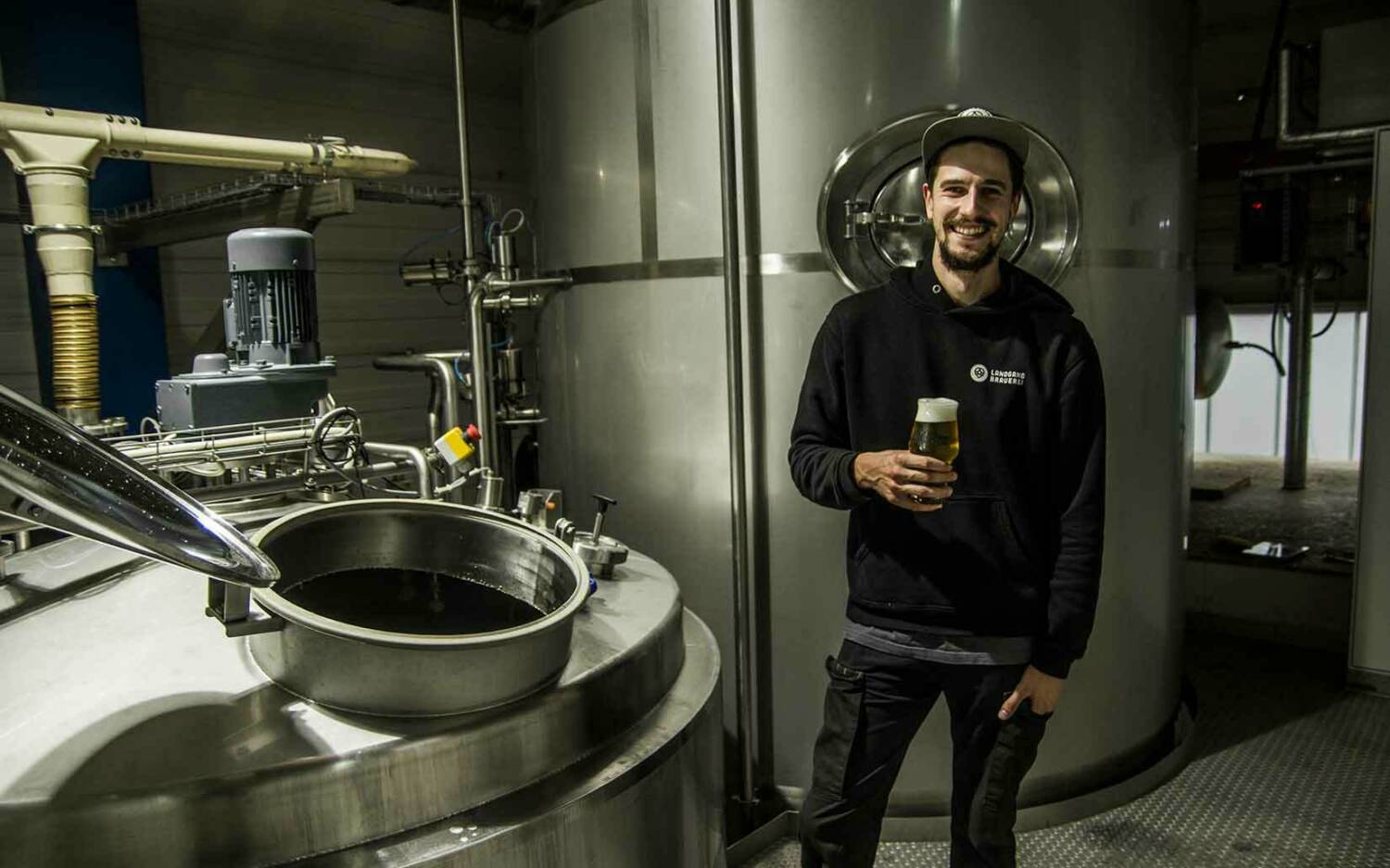 Sascha Bruns, Brauer und Mitgesellschafter bei der Landgang Brauerei, musste aufgrund der Krise Konsequenzen ziehen / ©Landgang Brauerei