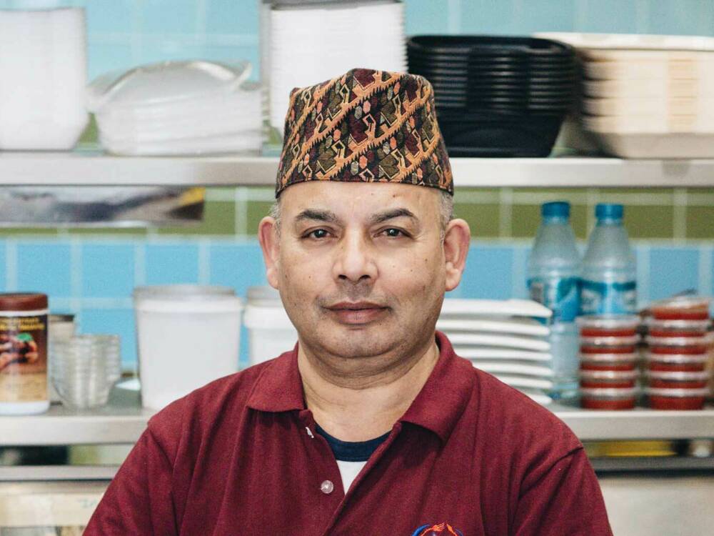 Thanesor Lamichhane ist Inhaber des Asia Unique / ©Julia Schumacher