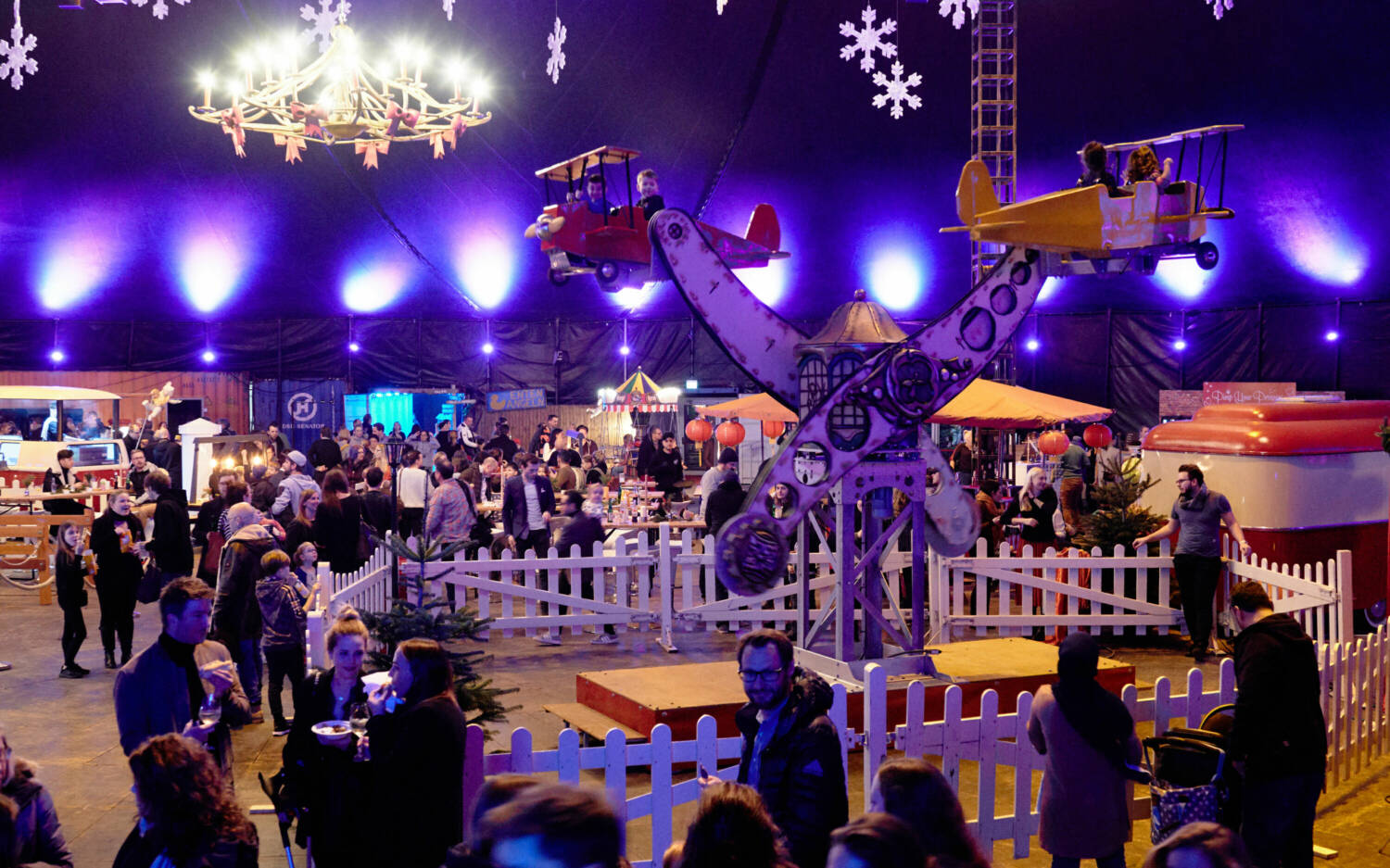 Beim Winterspektakel kommen große und kleine Gäste gleichermaßen auf ihre Kosten / ©Winterspektakel