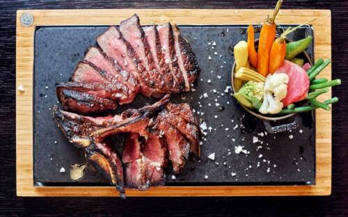 Die (m)eatery in der Neustadt ist bekannt für ihre Steaks / ©Philipp Schmidt