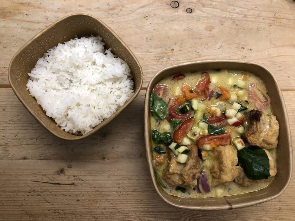 Grünes Curry mit Kürbis und Tofu, 9 Euro