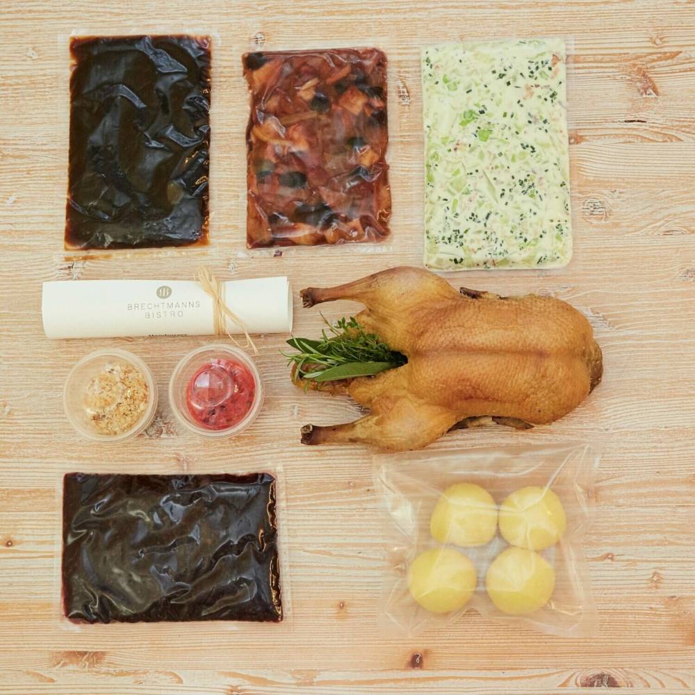 Verschiedene Gerichte, die in einer Box verpackt sind / ©Brechtmann Bistro