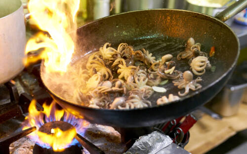 Calamari frisch aus der Pfanne / ©Marc Sill