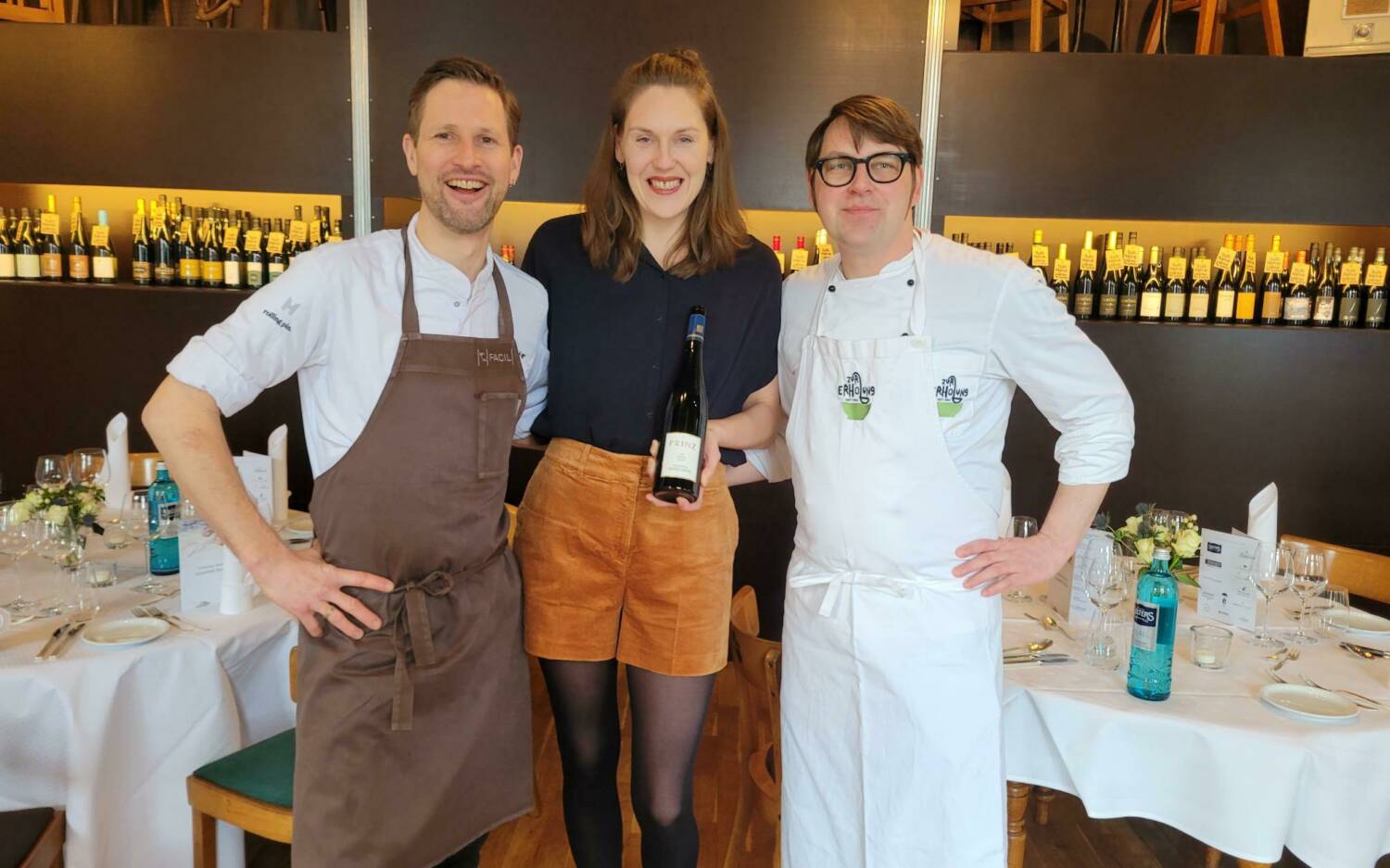 Die Gastgeber: Sternekoch Michael Kempf mit Anne und Bernd Ratjen vom Restaurant Zur Erholung / ©Susanne Plaß