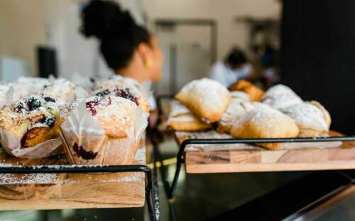 Bäckerei Kolls: Backwaren aus regionalen Produkten / ©Unsplash/Melissa Walker