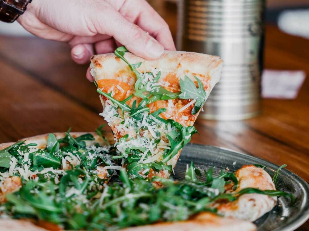 Bei Ciao Bella gibt es Pizza aus dem Steinofen / ©Ciao Bella