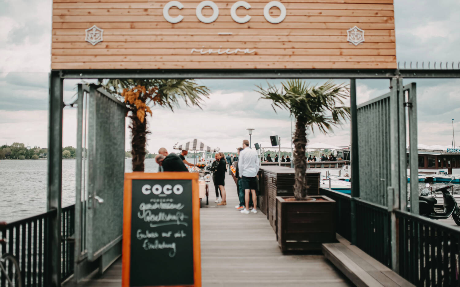 Das Coco Riviera befindet sich direkt auf dem Anleger des Atlantic Hotels /©Coco Riviera