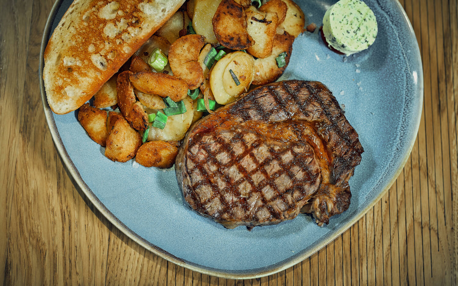 Das Olé bietet Fleischliebhabern zartes Steak  und Filetstücke /  ©Marc Sill