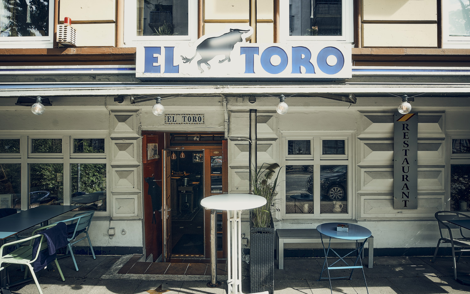 Direkt am Schanzenpark liegt das Restaurant El Toro mit seinen iberischen Spezialitäten / ©Marc Sill