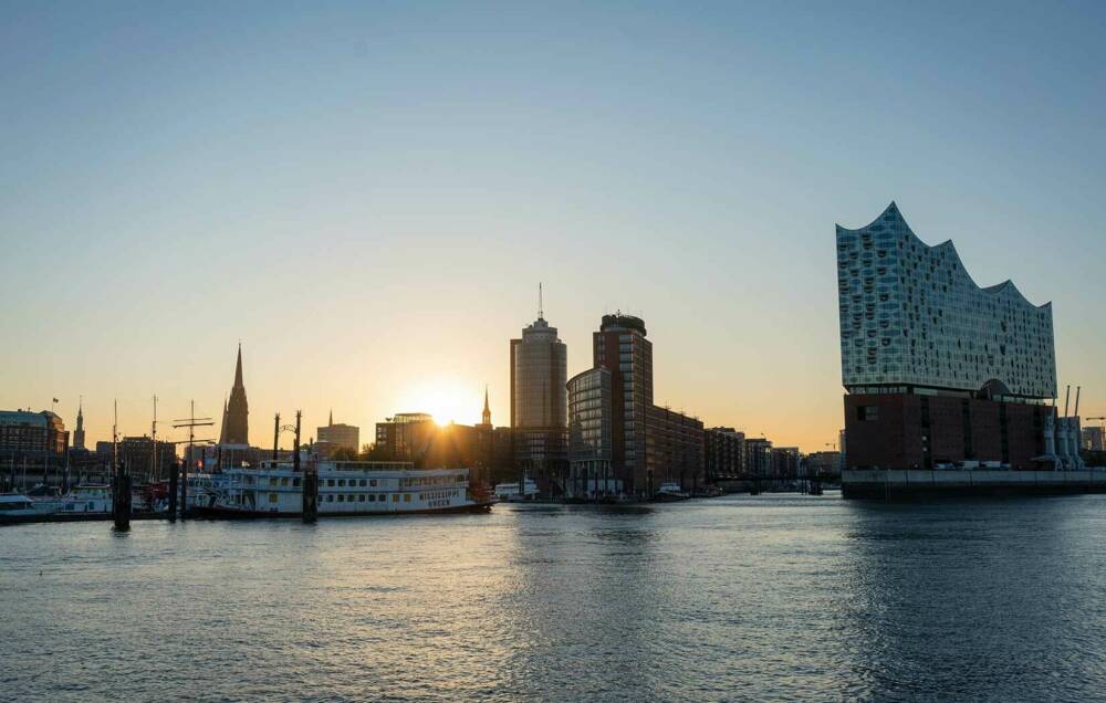 Die Elbe zu Füßen: das Restaurant Stricker’s Kehr Wieder Spitze / ©Unsplash/Louis Hansel