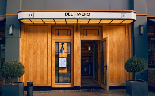 Eingangsbereich des Del Favero in Poppenbüttel / ©Marc Sill