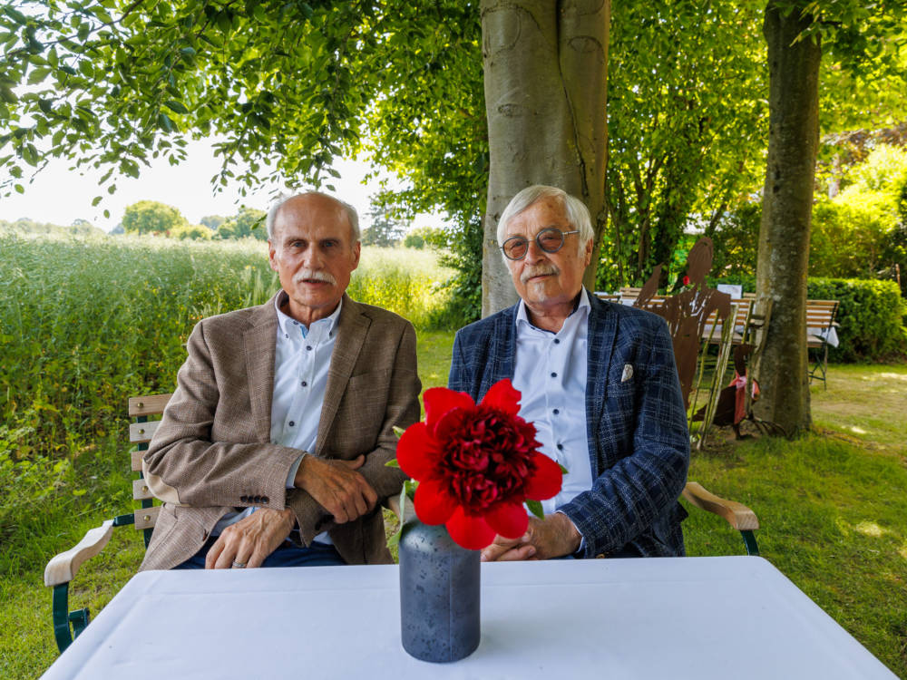 Frank Behrens, Schatzmeister, und Klaus-Peter Willhöft, Vorstand des Schleswig-Holstein Gourmet Festivals / ©AC Baßin