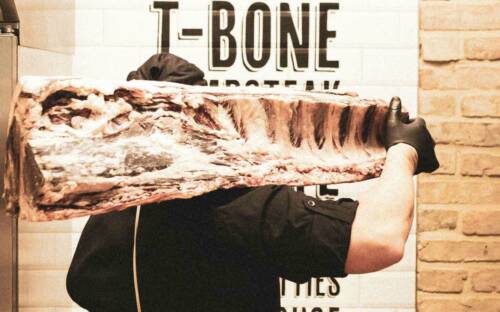 Hochwertiges Fleisch im Restaurant The Saloon Steakhouse / ©The Saloon Steak House