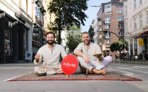 Bringen die Hummus Bar nach St. Georg Geha Brando (l.) und Hannes Schröder  / ©The Hummus Bar