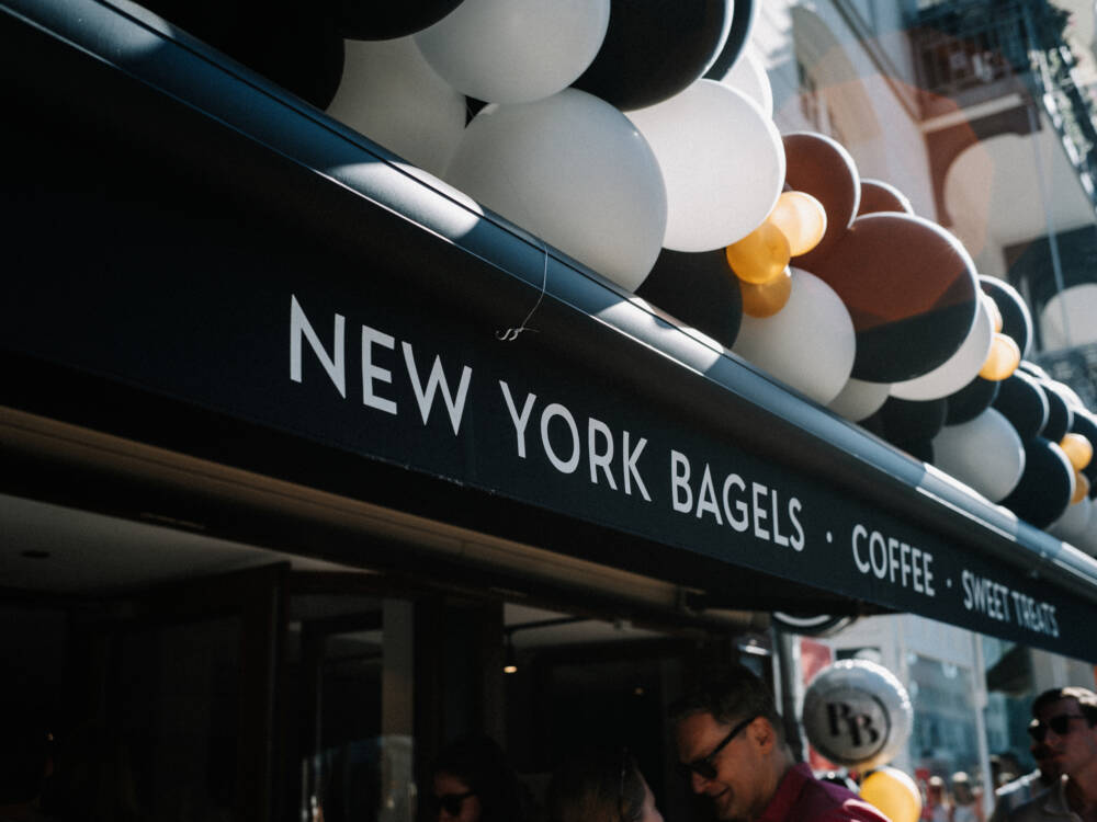 Außenansicht der New York Bagel Bar am Eppendorfer Baum / ©Leonie Hinrichs