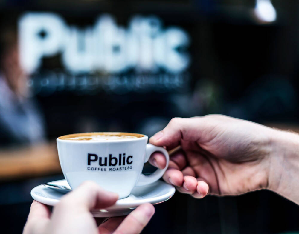 Der Adventskalender von den Public Coffee Roasters ist perfekt für alle Hobby-Sommeliers und Kaffee-Enthusiasten / ©PCR