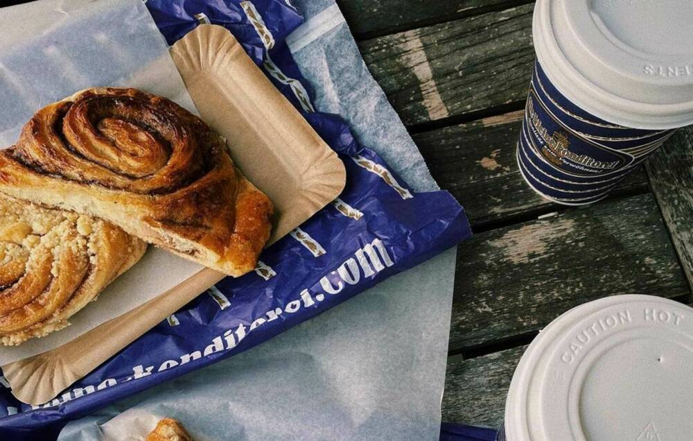 Für die Franzbrötchen der kleinen Konditorei muss man schonmal länger anstehen / ©Instagram/franznfrienz