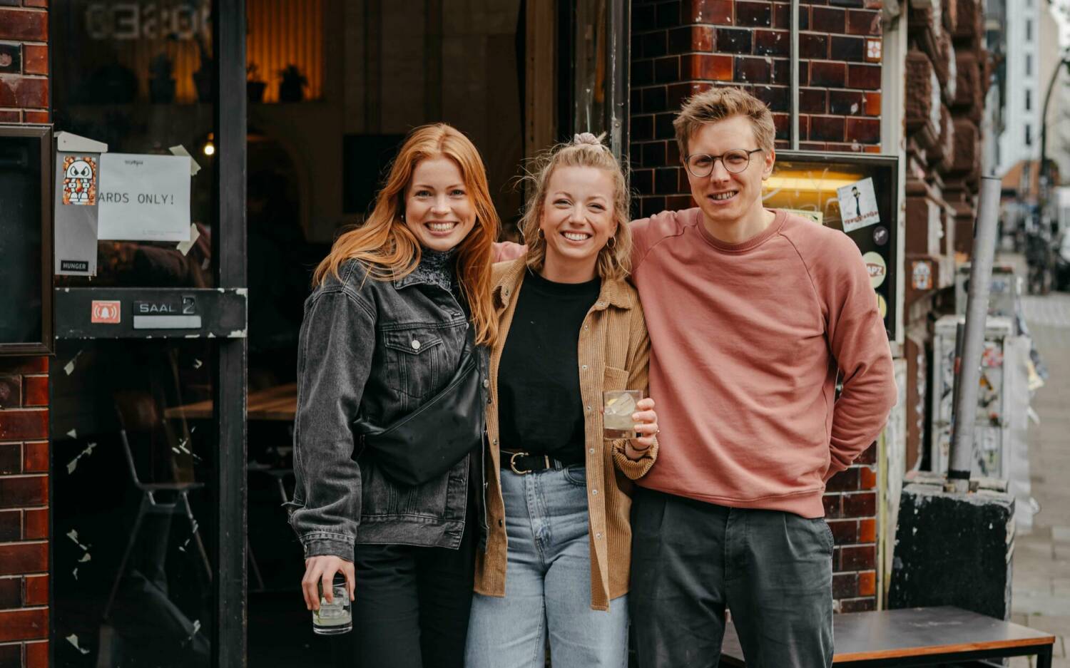 Ronja, Zora und Oliver Klipp eröffnen das Blattgold-Restaurant am 1. Dezember / ©Juli Schneegans