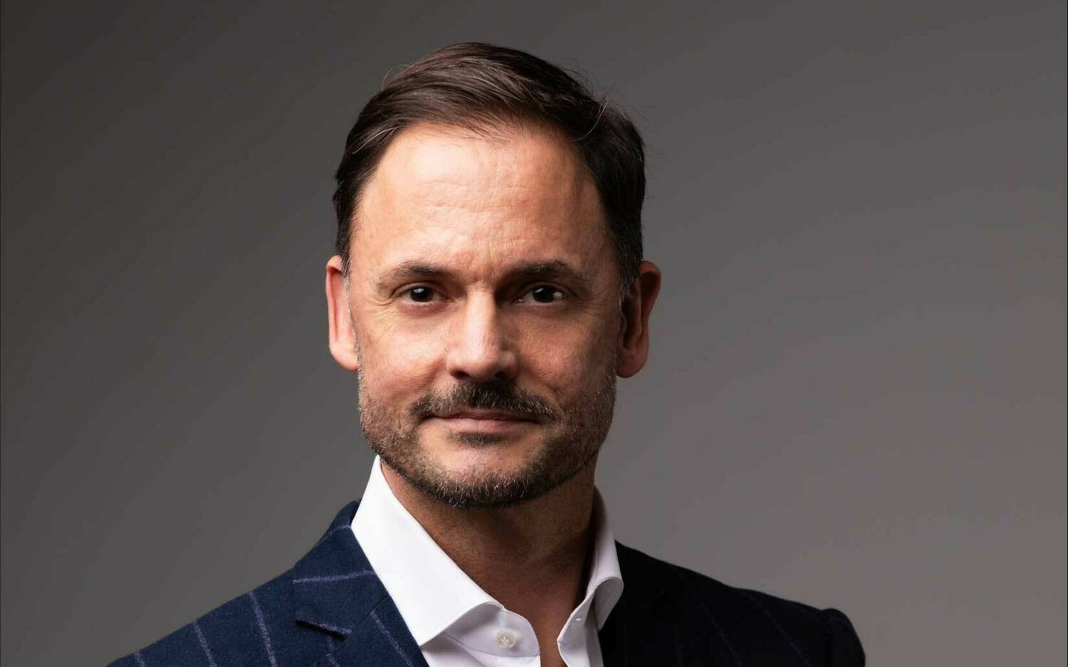 Seit Dezember 2023 ist Gordon A. Debus neuer General Manager im Le Méridien / ©Le Méridien Hamburg