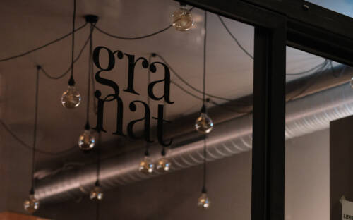 Das Granat in Ottensen ist ein guter Ort um seine Drinks in stilvollem Ambiente zu genießen / ©Das Granat