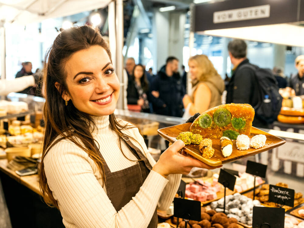 Fünf Tage lange können sich Besuchende in den Messehallen B1 und B2 auf die Genussreise begeben / ©Landesmesse Stuttgart GmbH