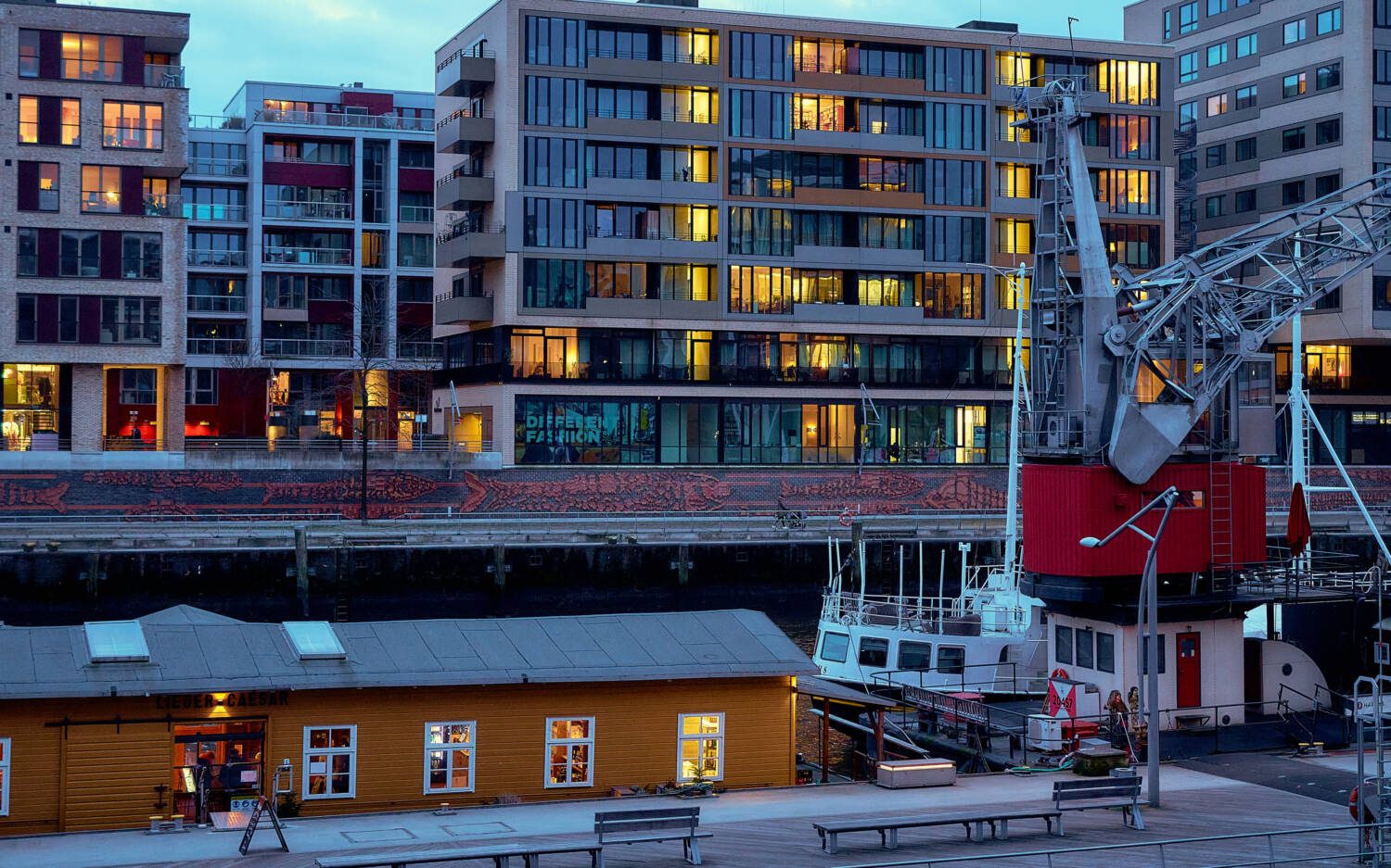 Location auf dem Wasser: der Lieger Caesar / ©Marc Sill