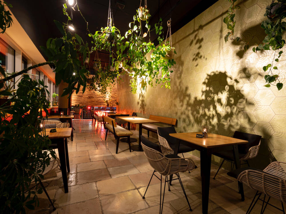 Einladender Gastbereich des Pan con Tomate / ©pan con tomate