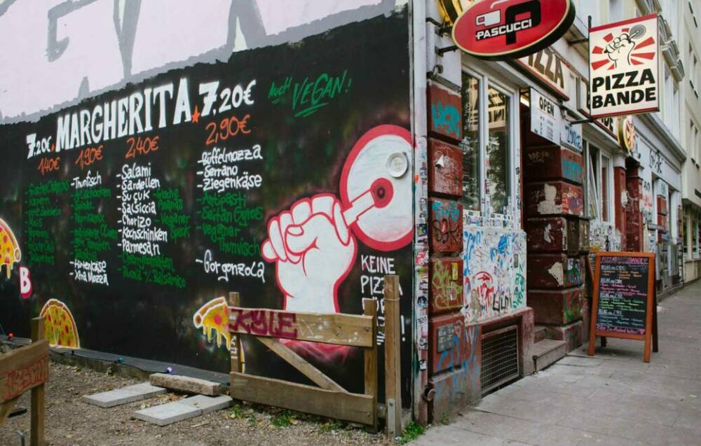 Lässiger Charme und knusprige Pizza: die Pizza Bande auf St. Pauli / ©David Strüning