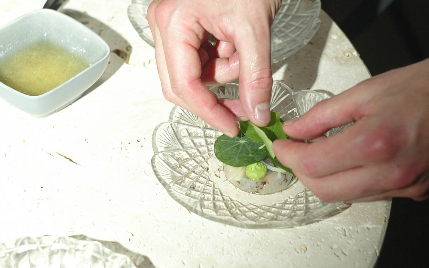 Filigran und größtenteils vegetarisch kommen die einzelne Gänge vom Arc Restaurant daher / ©Simon Huntington 