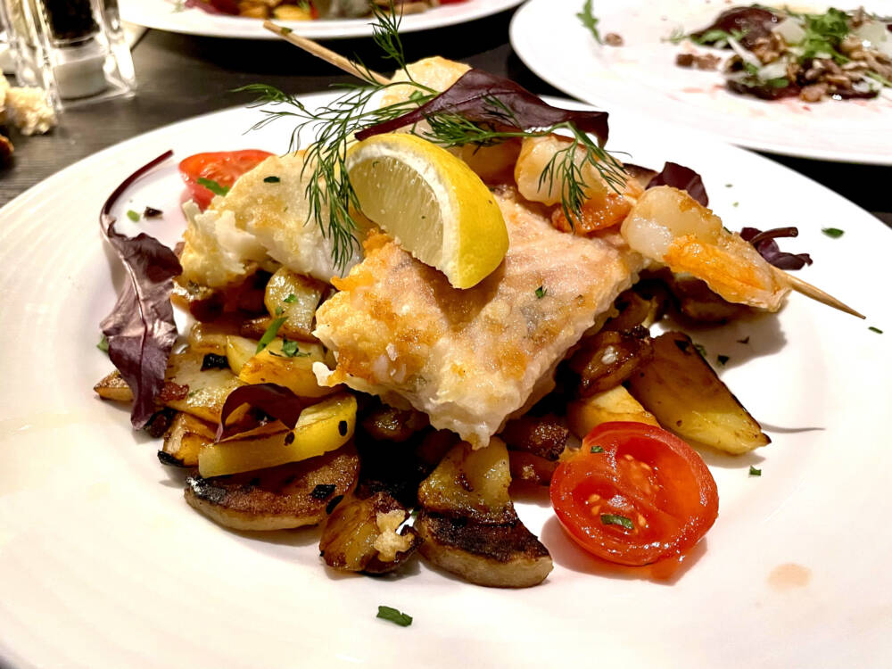 Fischgerichte direkt am Timmendorfer Strand: das Cafe Wichtig / ©Peter Wagner