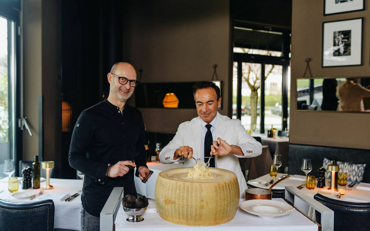 Küchenchef Holger Schweizer und sein Team sind zum besten italienischen Restaurant 2024 ausgezeichnet worden / ©Julia Schumacher