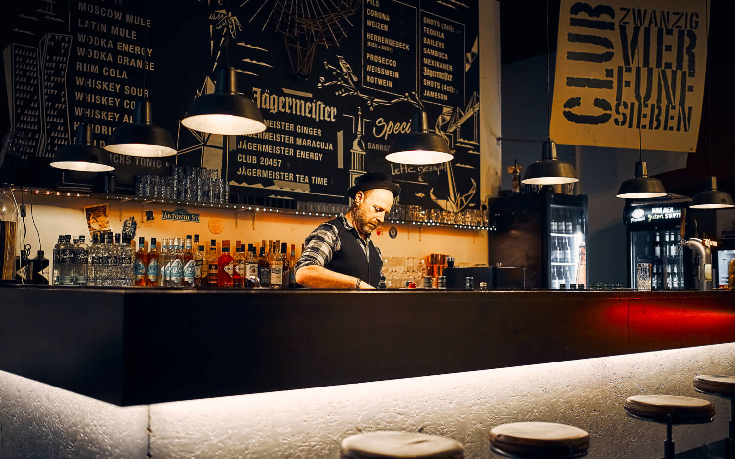 Die Bar im Club 20457 in der HafenCity / ©Marc Sill
