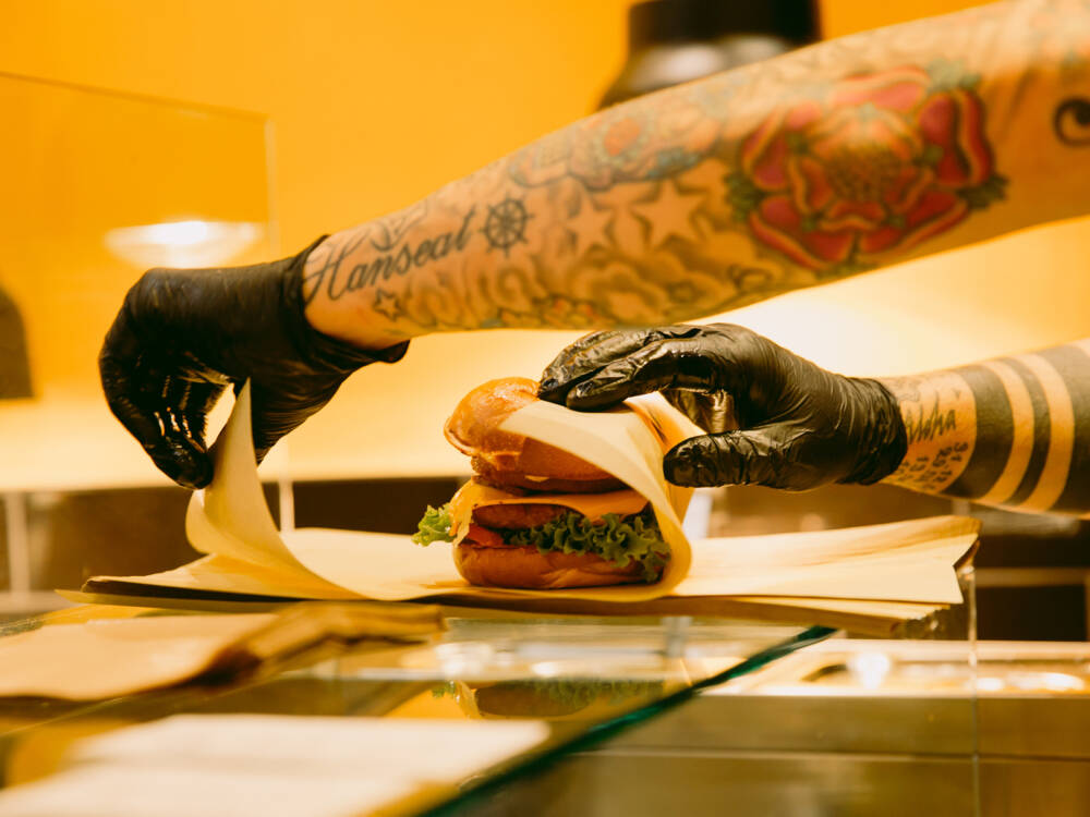 Die Burgerkette mit dem Ziel, Veganismus gesellschaftlich zu etablieren: Vincent Vegan / © Vincent Vegan