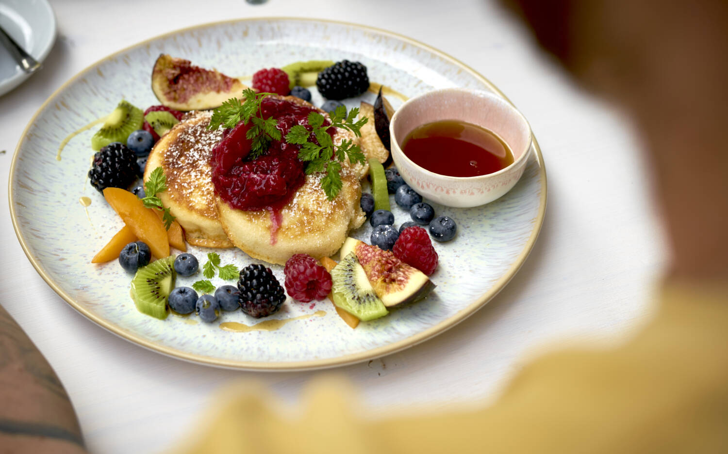 Wer kann da schon Nein sagen: Pancakes mit Obst im Marshal Street Coffee in der Altstadt /©Marc Sill