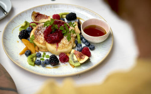 Wer kann da schon Nein sagen: Pancakes mit Obst im Marshal Street Coffee in der Altstadt /©Marc Sill