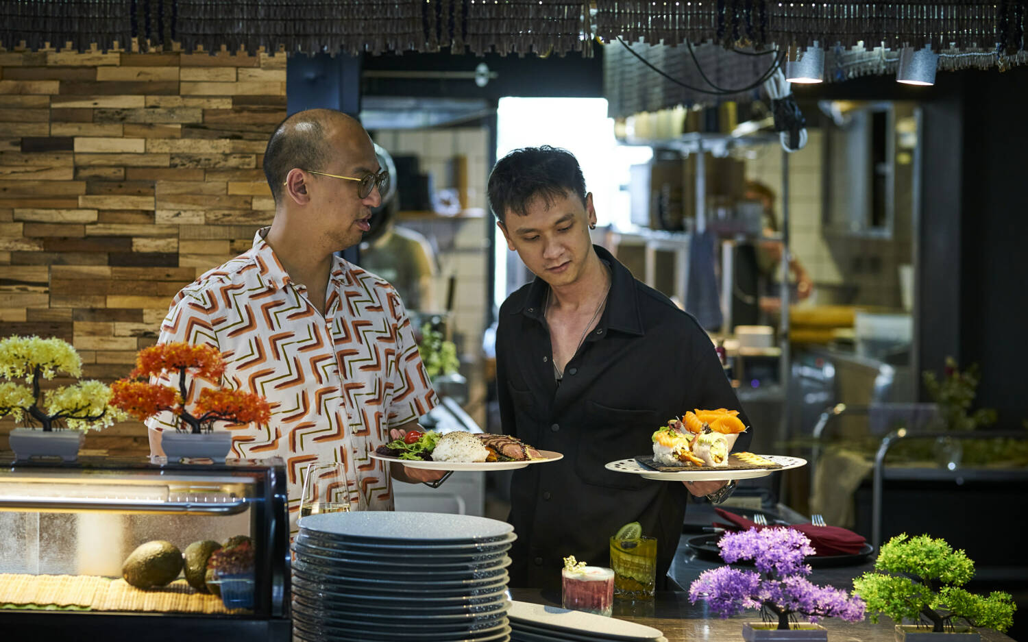 Im MO Restaurant in Eppendorf werden Sashimi und andere japanische Köstlichkeiten serviert / ©Marc Sill