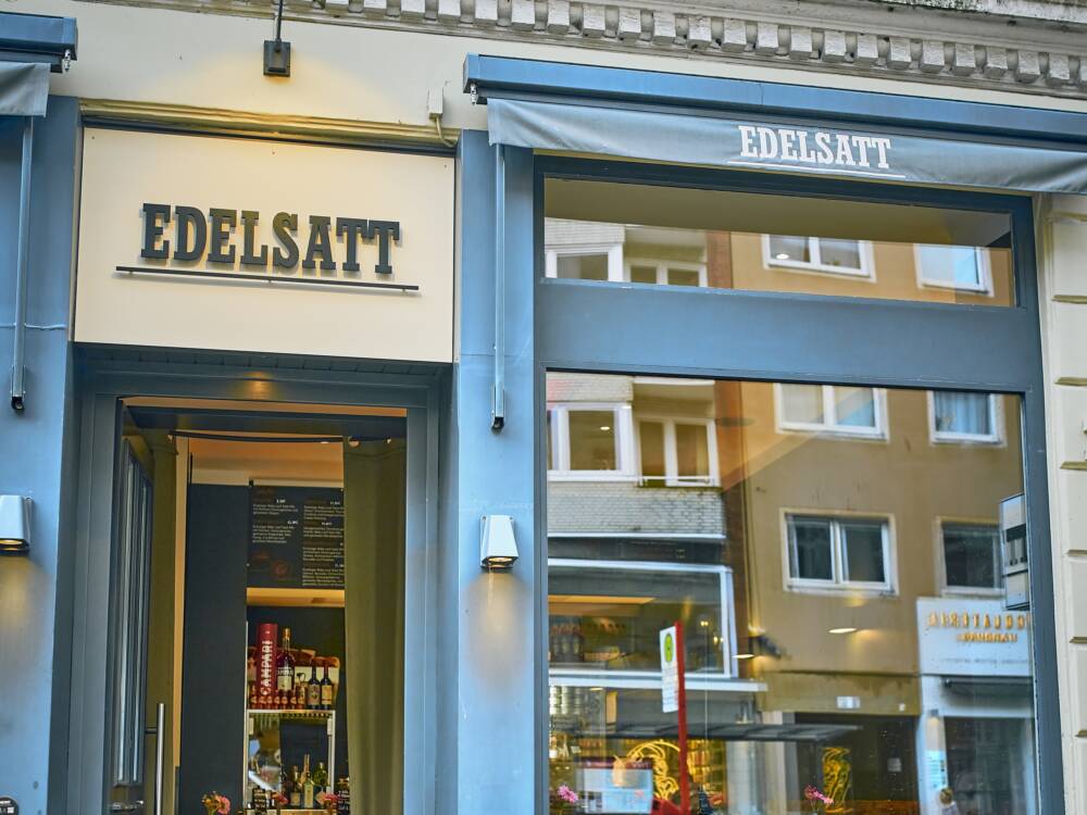 Bald steht an der Fassade am Mühlenkamp 8 ein neuer Name / ©Marc Sill