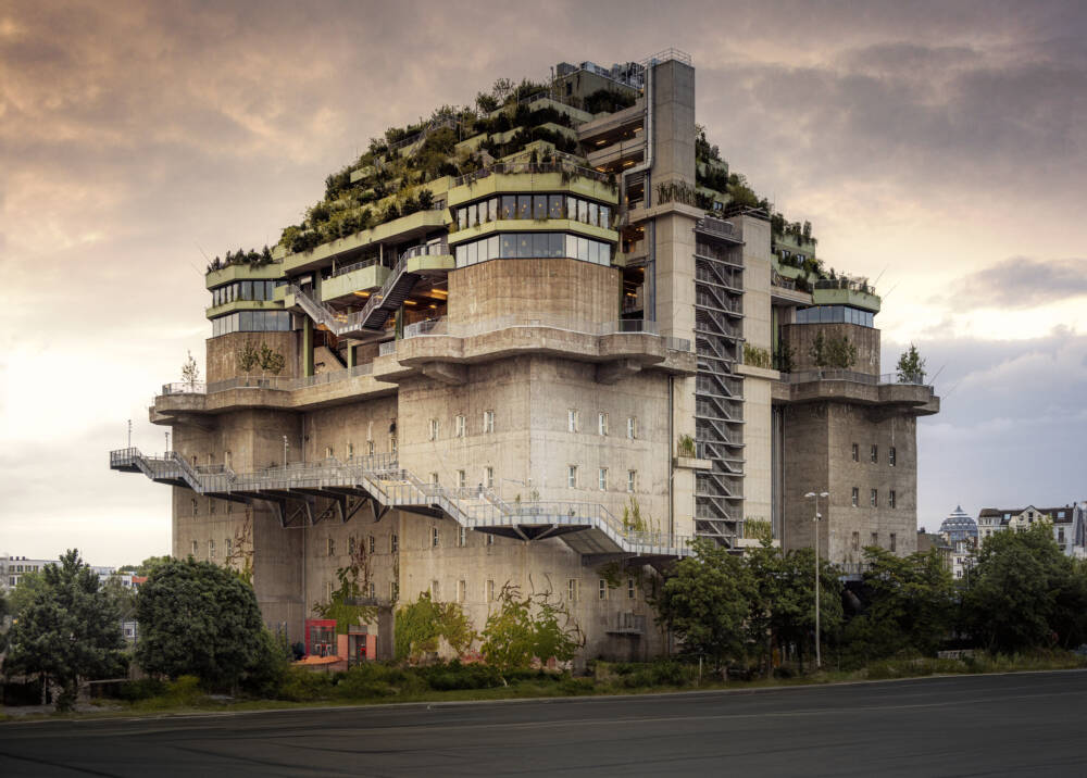 Hoch hinaus: Der Bunker in der Feldstraße kann erklommen werden / ©Mediaserver Hamburg/HMG/Hamburgviews