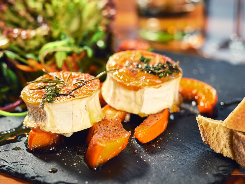 Solide Heimatküche in einem der ältesten Restaurants Altonas: die Blaue Blume / ©Marc Sill