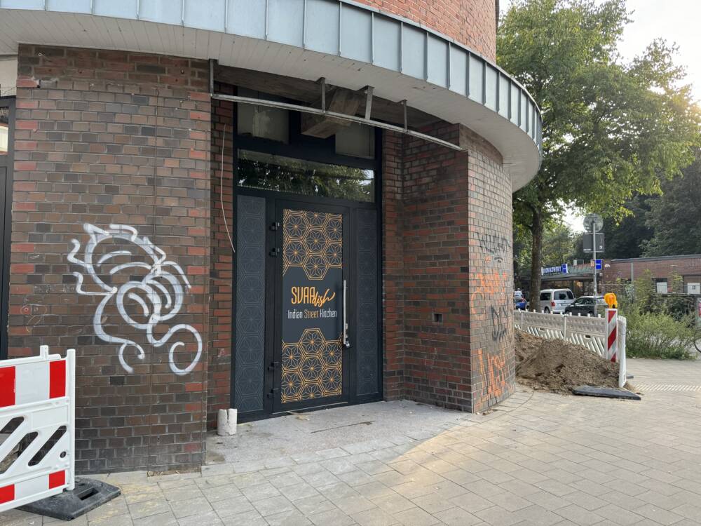 Eingang des neuen Svaadish-Restaurants vor Eröffnung: Indisches Streetfood bald in Eimsbüttel /  ©Johanna Zobel